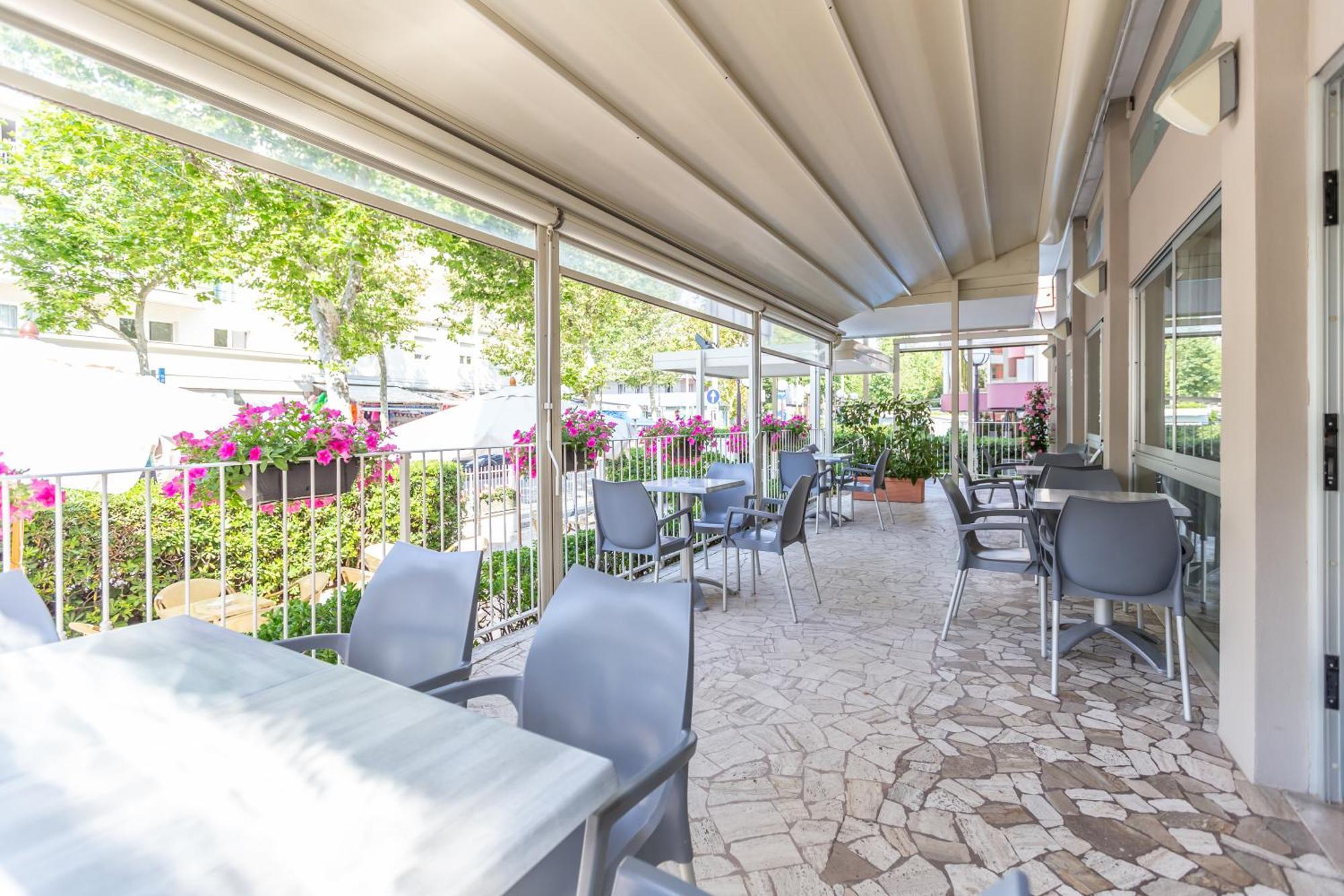 Hotel Haway Rimini Extérieur photo
